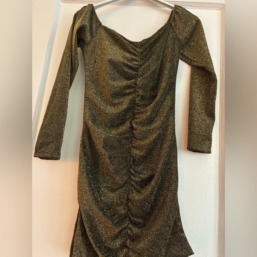New Gold mini dress 3 Quarter sleeves,